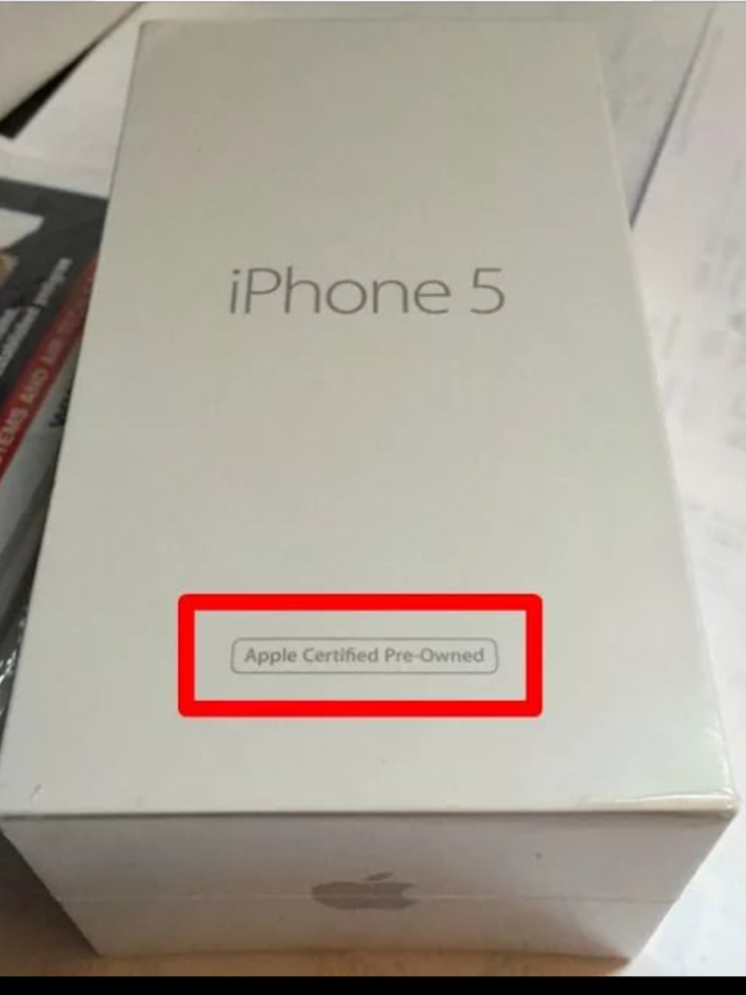 Как отличить коробки айфонов. Коробка айфон refurbished. Apple certified refurbished восстановленный айфон. Iphone RFB коробка.