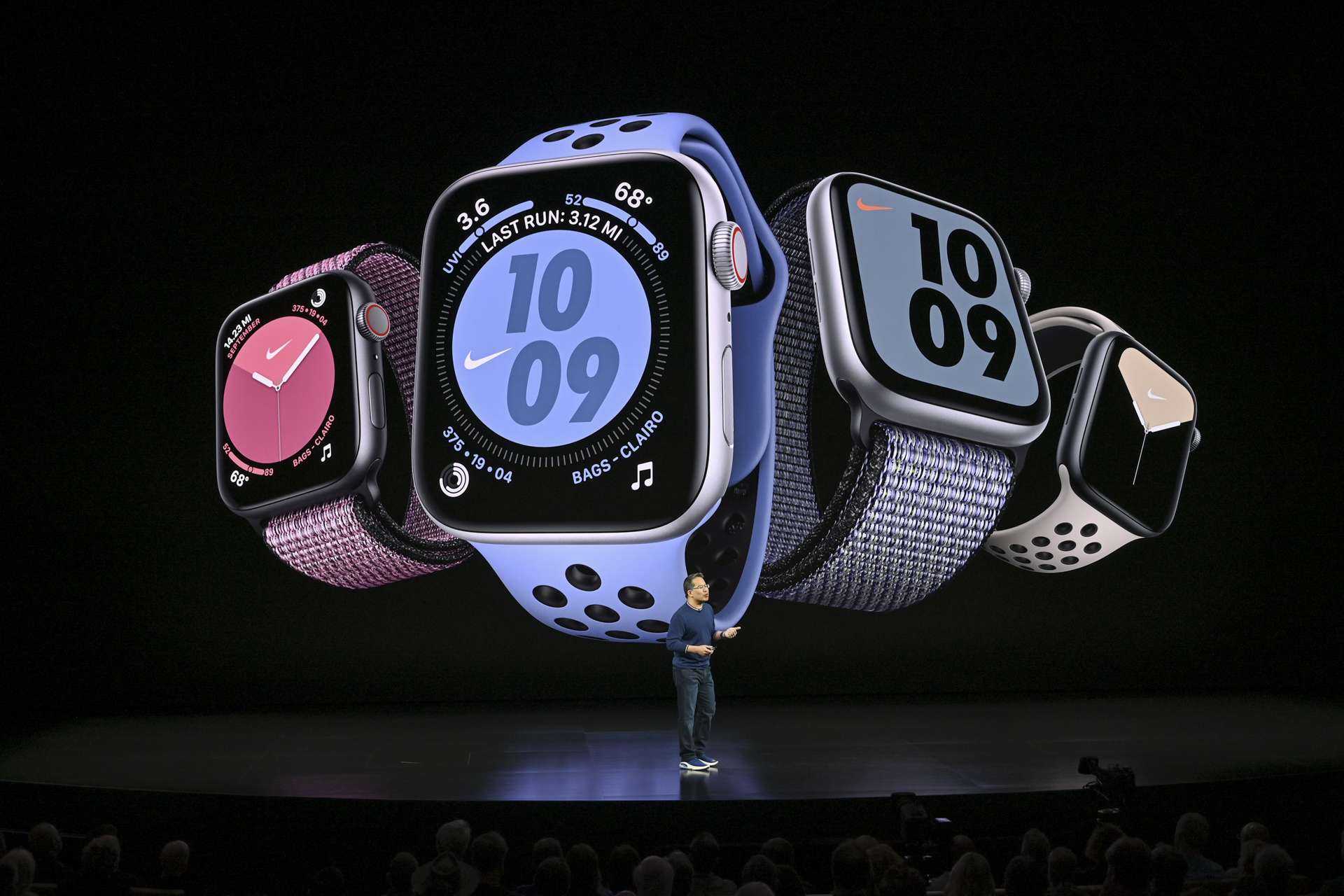 Мир электроники в предвкушении новых смарт-часов apple watch series 4